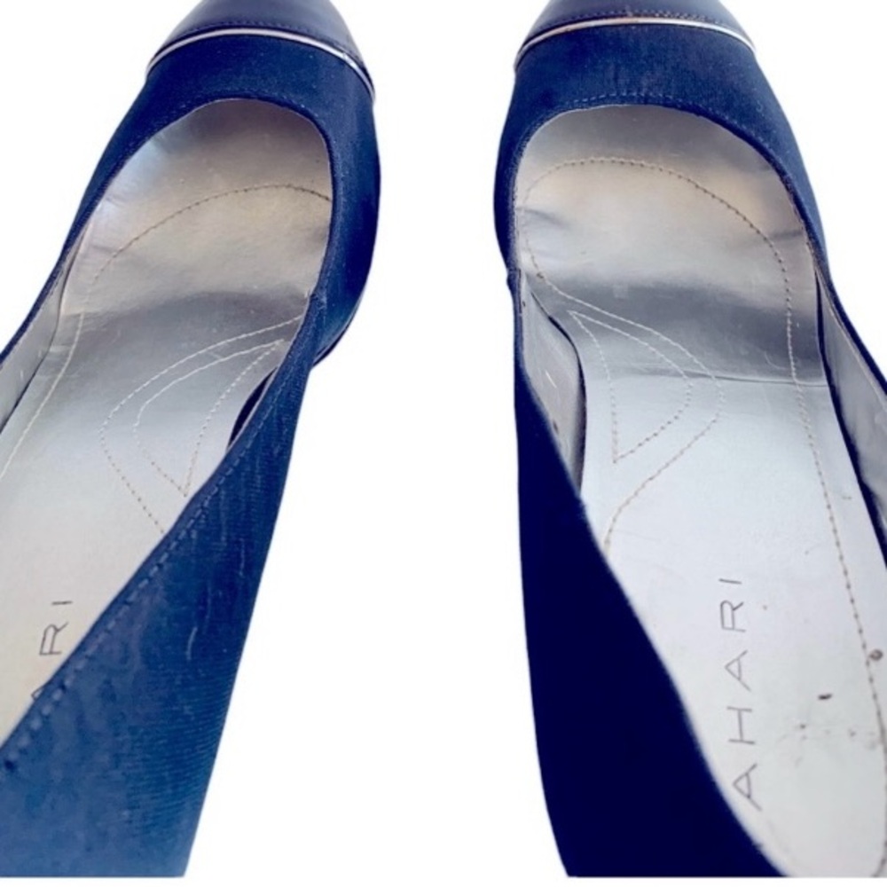 Tahari Laurie Cap Heels Sz 7.5 - Picture 6 of 7
